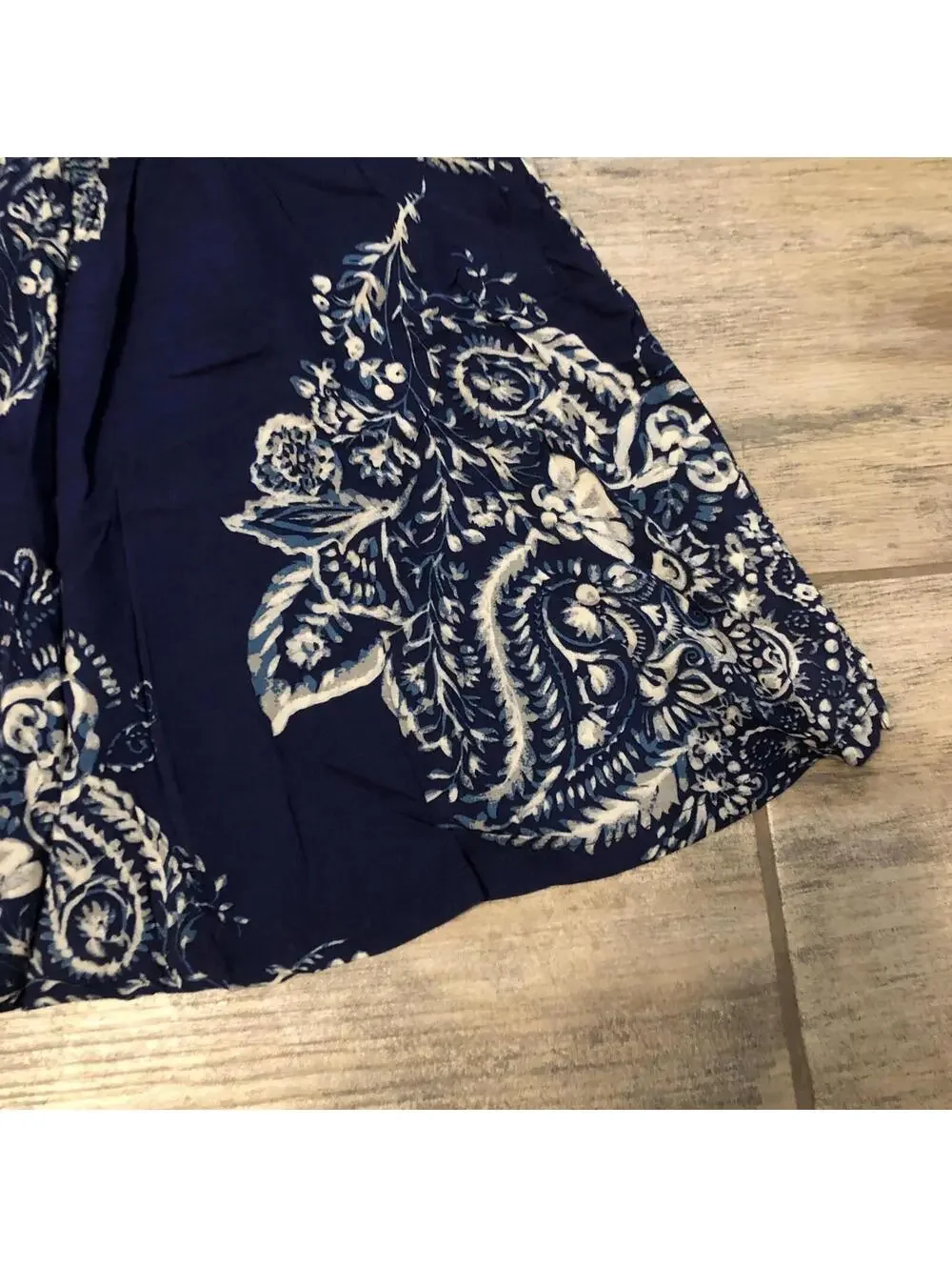 Free People I‎ Like Your Style Navy Blue Paisley Boho Mini Slip Skirt Size Small